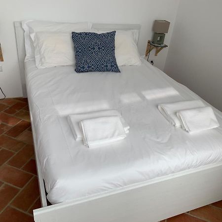 Stylish Townhouse With Gallery In The Heart Of Tavira For Two Exteriér fotografie